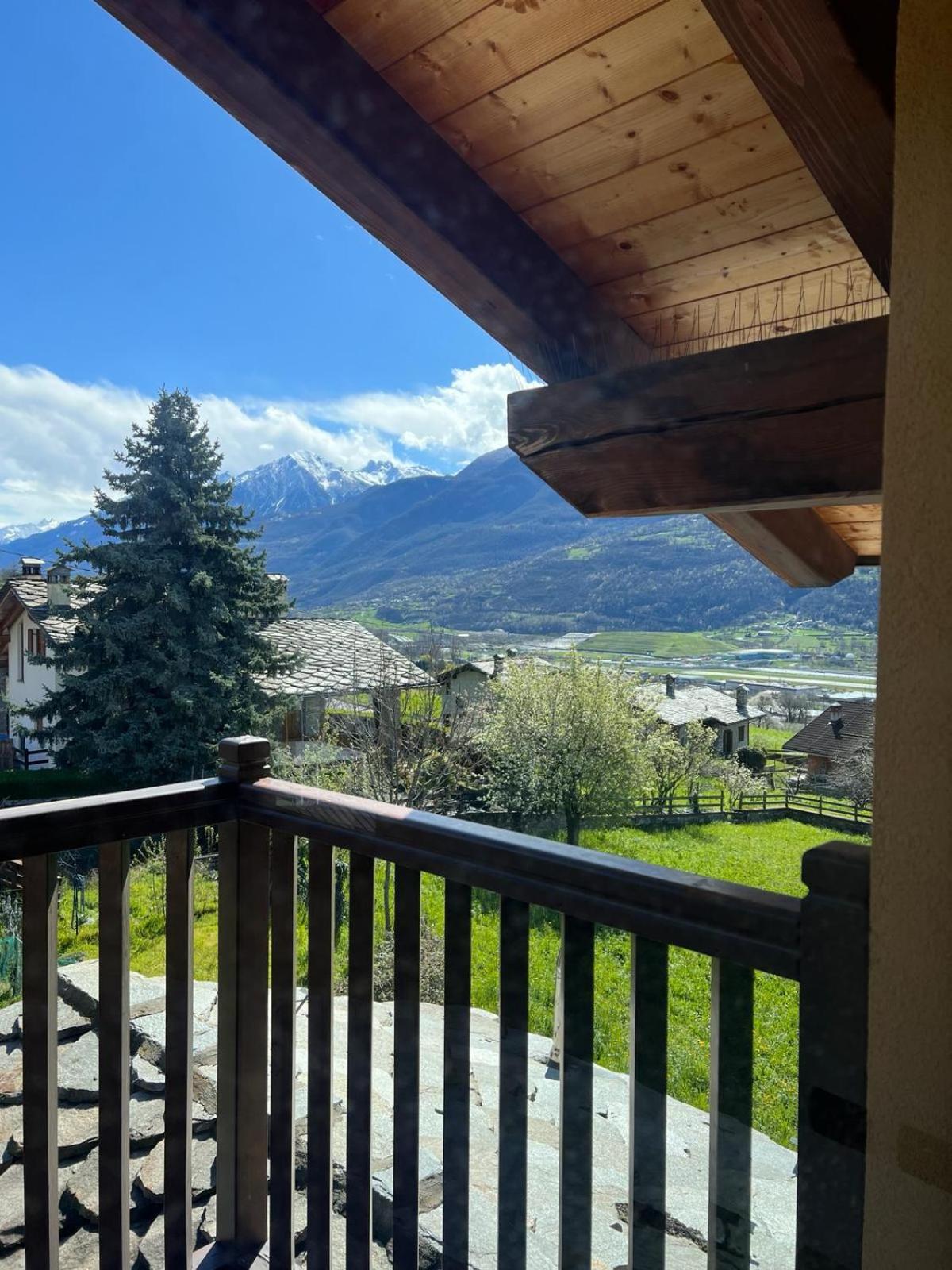 Grazioso Appartamento 1 Aosta Dış mekan fotoğraf