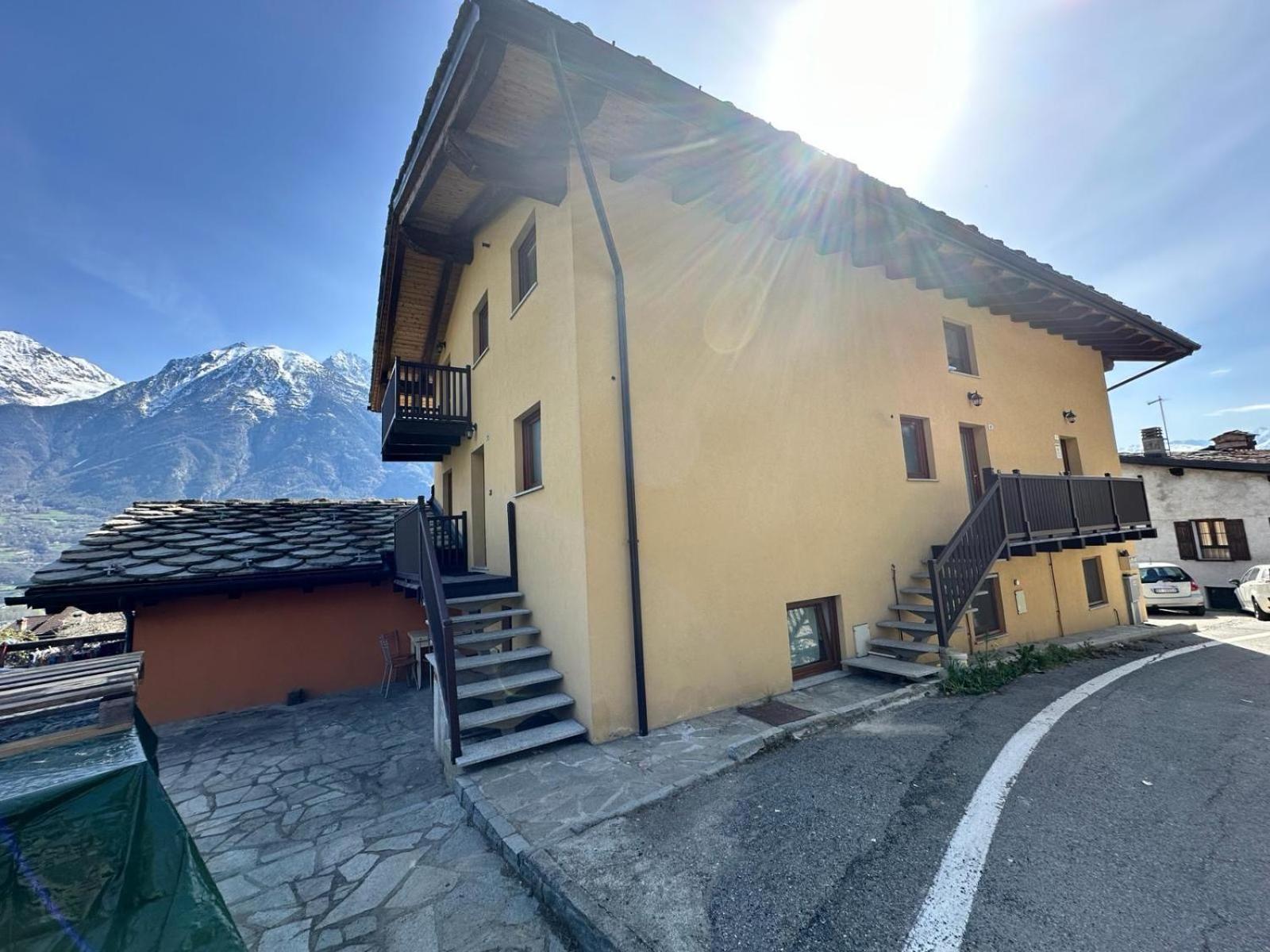 Grazioso Appartamento 1 Aosta Dış mekan fotoğraf